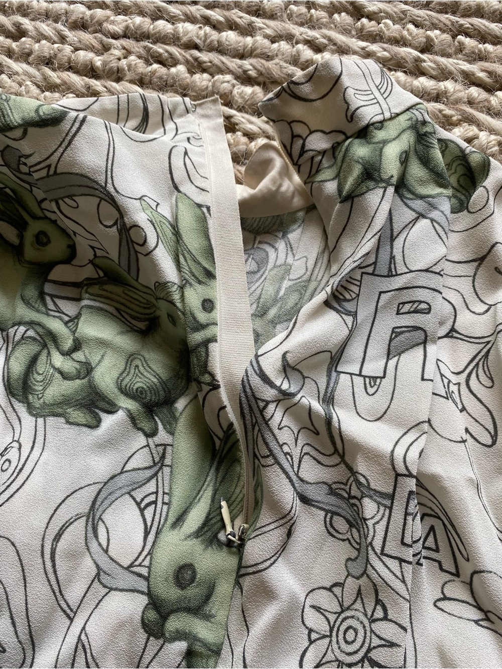 Prada unique White Long Sleeve Mock Neck Dress with Green Abstract Print - Picture 6 of 6